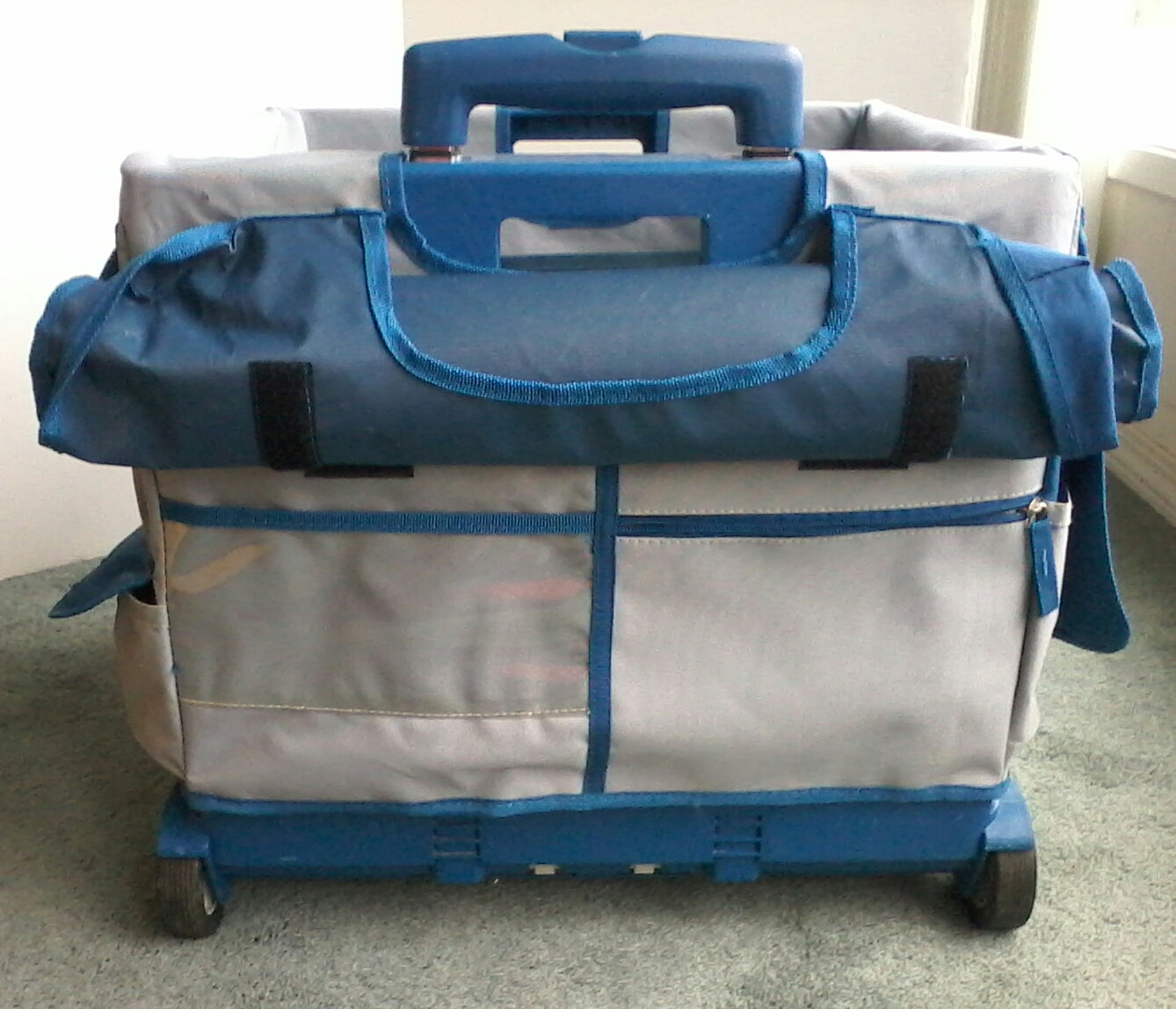 Cutting Edge Large Rolling Craft Tote